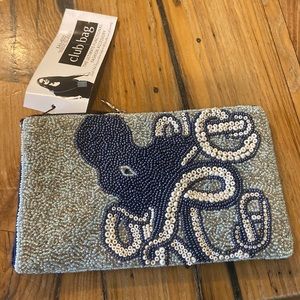 New with tags needed Bamboo trading company club bag.